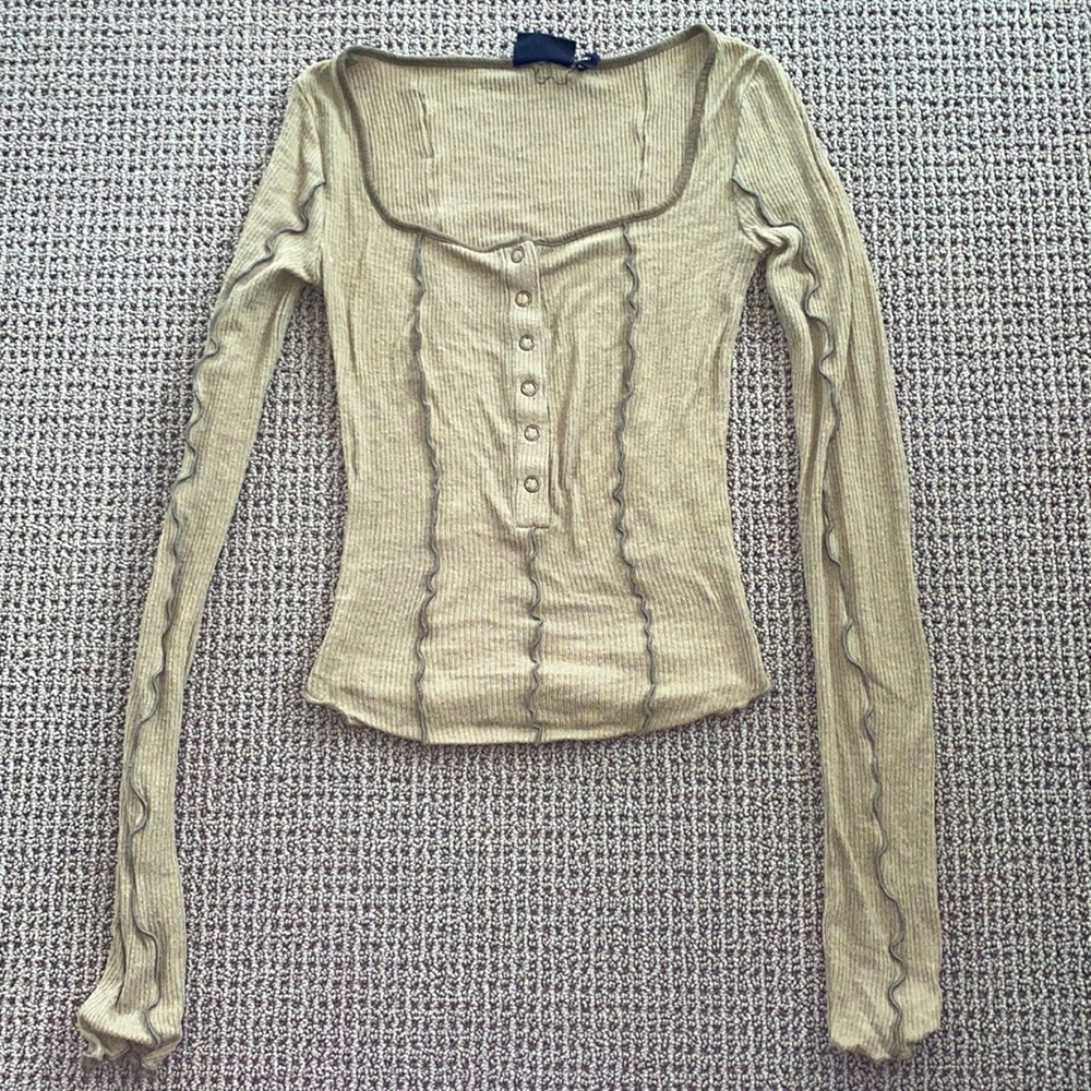 Urban Soft Green Top